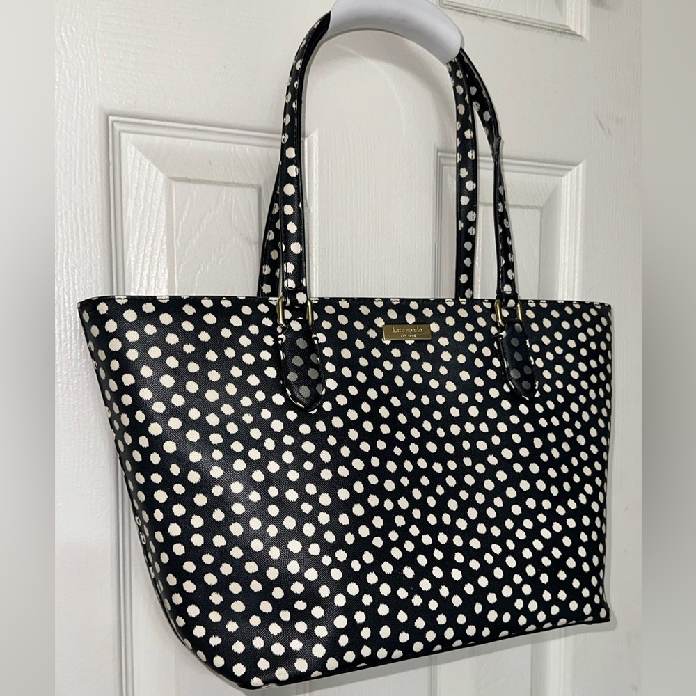 KATE SPADE ♠️POLKADOT SHOULDER BAG - Picture 3 of 15